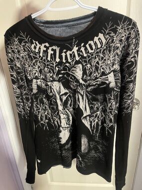 Reversible Affliction Black and White Scarecrow Graphic Long Sleeve